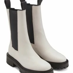 LÄST Angie Chelsea Off White Boots