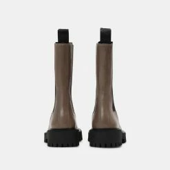 LÄST Angie Chelsea Taupe Boots 12 LÄST Angie Chelsea Taupe Boots