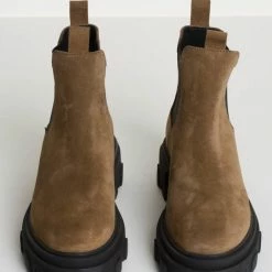 BUKELA Asta Earth Suede Chelsea Boots