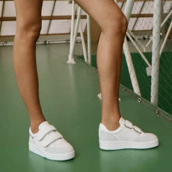 LÄST Bella White Retro Sneakers