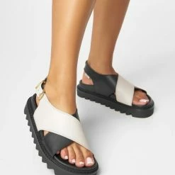 LÄST NEW IN Diana Black Off White Leather Chunky Sandals