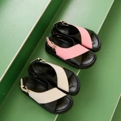 LÄST NEW IN Diana Black Off White Leather Chunky Sandals