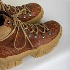 BLUEONBLUE SHOES Eliosa Crocco Brown