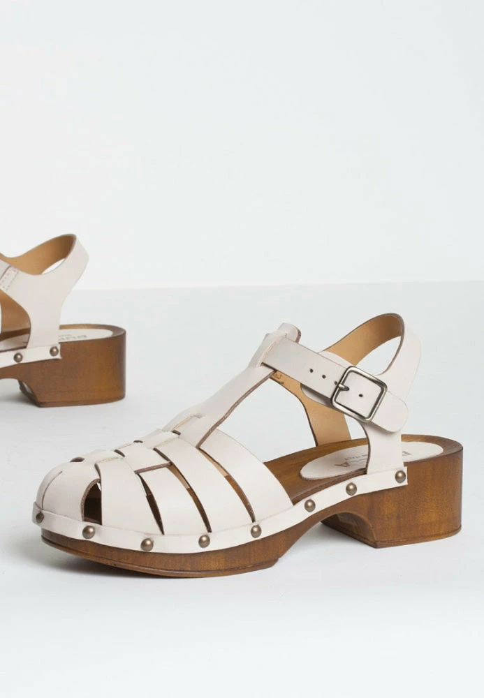 BUKELA Emmi Milk Leather Clogs NEW IN 8 BUKELA Emmi Milk Leather Clogs NEW IN