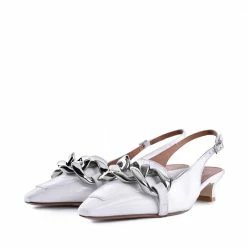 AKAADA Erity White Naplak Slingback Pumps SHOES