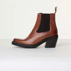 BUKELA Etna Caramel Ankle Boots