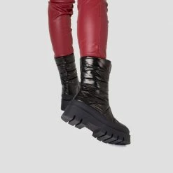 BRONX SHOES Evi-Ann Front Zip Black Chunky Boots