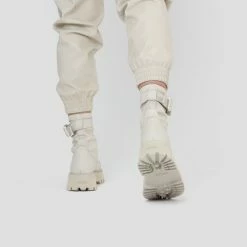 BRONX Groovy Stretch Buckle White Ankle Boots