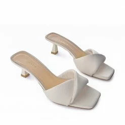 AKAADA Haya Off White Soft Leather Sandals SHOES