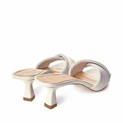 AKAADA Haya Off White Soft Leather Sandals SHOES