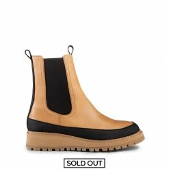 IVYLEE COPENHAGEN Iowa Tan Chelsea Boots SHOES