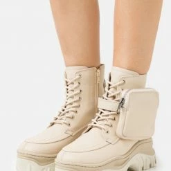 BRONX Jaxstar Hiking Mid Cut Camel Sneakers