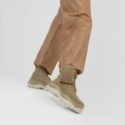 BRONX Jaxstar Hiking Mid Cut Cappuccino Sneakers