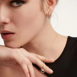 P D PAOLA ACCESSORIES Letter M Circle Necklace