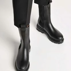 FLATTERED Lia Black Leather Chelsea Boots 13 FLATTERED Lia Black Leather Chelsea Boots