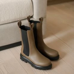 FLATTERED Lia Brown Leather Chelsea Boots SHOES 16 FLATTERED Lia Brown Leather Chelsea Boots SHOES