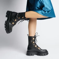 AKAADA SHOES Mako Pyramid Studs Combat Boots 16 AKAADA SHOES Mako Pyramid Studs Combat Boots
