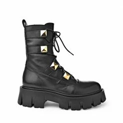 AKAADA SHOES Mako Pyramid Studs Combat Boots