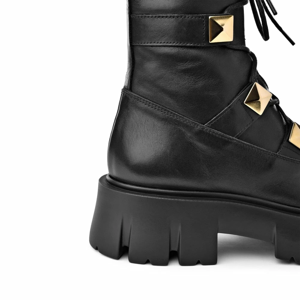 AKAADA SHOES Mako Pyramid Studs Combat Boots 11 AKAADA SHOES Mako Pyramid Studs Combat Boots