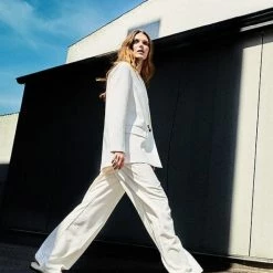 IVYLEE COPENHAGEN Marley Off White Leather Puffy Sandals