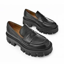 AKAADA Mikki Black Leather Chunky Loafers