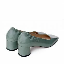 AKAADA SHOES Nyoko Avocado Green Soft Naplak Pumps 9 AKAADA SHOES Nyoko Avocado Green Soft Naplak Pumps