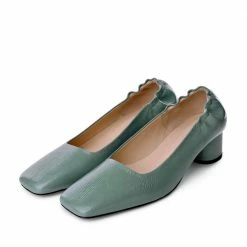 AKAADA SHOES Nyoko Avocado Green Soft Naplak Pumps 10 AKAADA SHOES Nyoko Avocado Green Soft Naplak Pumps
