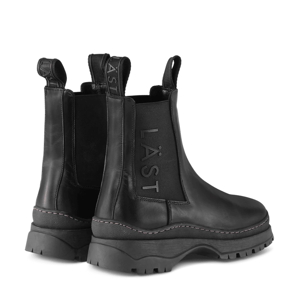 LÄST Powder Chelsea Black Boots 5 LÄST Powder Chelsea Black Boots