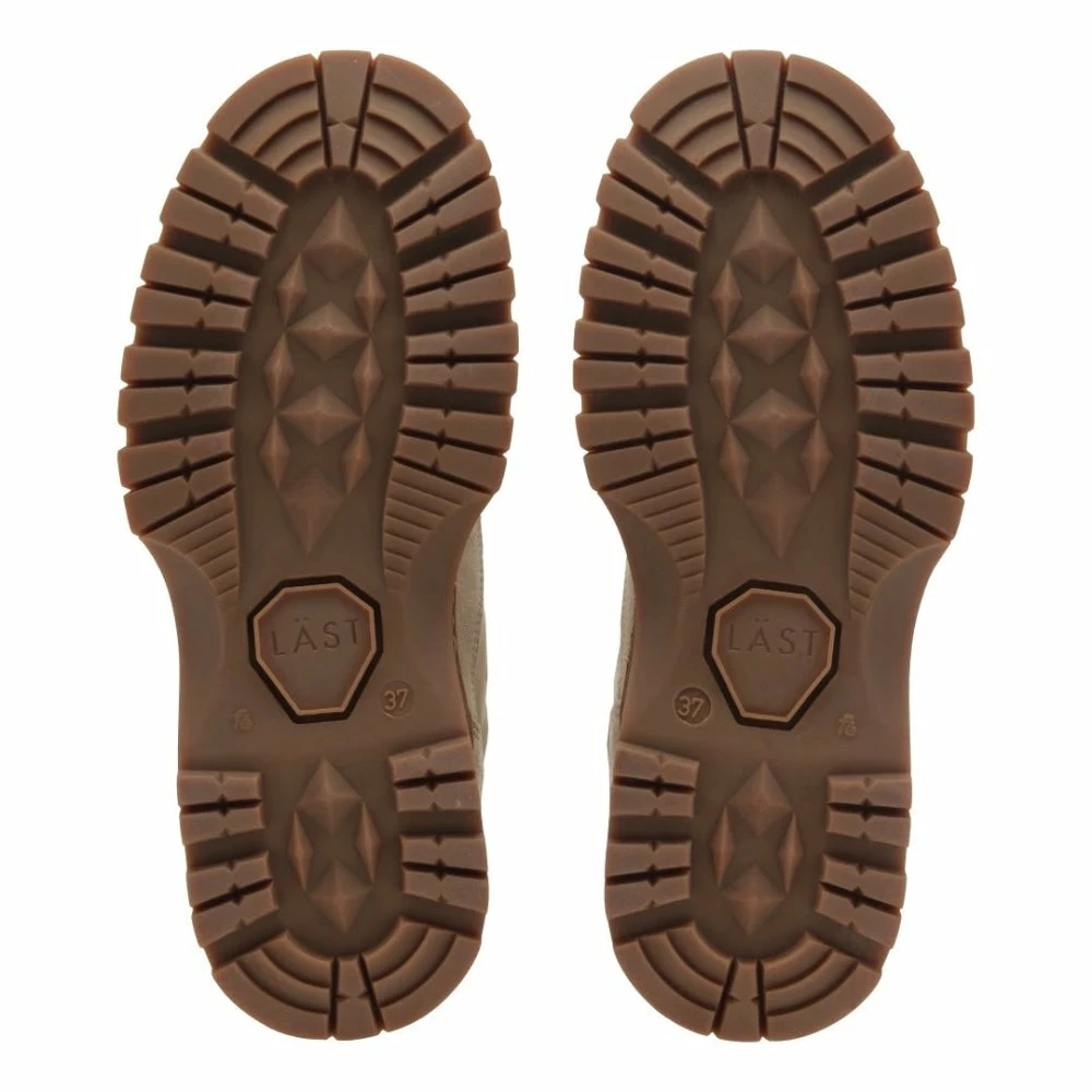 LÄST SHOES Powder Chelsea Suede Beige Boots 8 LÄST SHOES Powder Chelsea Suede Beige Boots