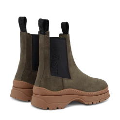 LÄST Powder Chelsea Suede Olive Boots SHOES 5 LÄST Powder Chelsea Suede Olive Boots SHOES