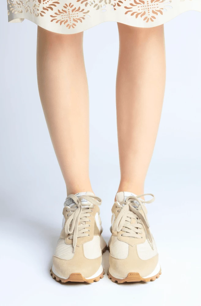 VOILE BLANCHE Qwark Woman Beige Platinum Chunky Sneakers 9 VOILE BLANCHE Qwark Woman Beige Platinum Chunky Sneakers