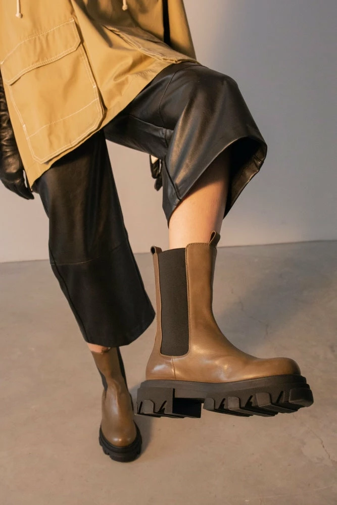 AKAADA Rin Khaki Elastic Combat Boots SHOES 5 AKAADA Rin Khaki Elastic Combat Boots SHOES