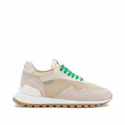 LÄST Rosie Beige Chunky Sneakers