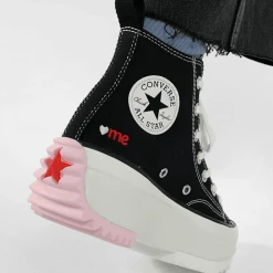 CONVERSE Run Star Hike Hi Embroidered Hearts