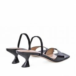 AKAADA Sayuri Black Patent Leather Sandals