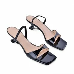 AKAADA Sayuri Black Patent Leather Sandals