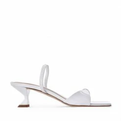 AKAADA SHOES Sayuri White Patent Leather Sandals