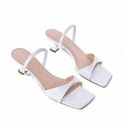 AKAADA SHOES Sayuri White Patent Leather Sandals