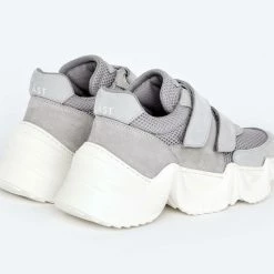 LÄST Speed Light Grey Chunky Sneakers