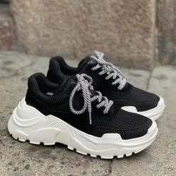 LÄST Sprint Mesh Black Chunky Sneakers