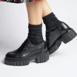 AKAADA FLATS & LOAFERS Taka Black Lace-up Chunky Loafers