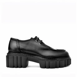 AKAADA FLATS & LOAFERS Taka Black Lace-up Chunky Loafers
