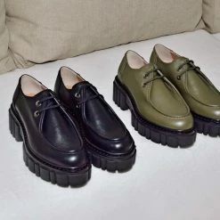 AKAADA FLATS & LOAFERS Taka Black Lace-up Chunky Loafers