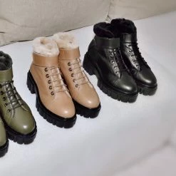 AKAADA Takara Black Winter Ankle Boots