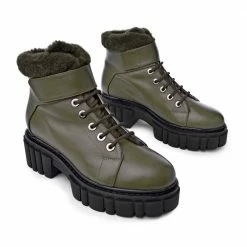 AKAADA Takara Olive Winter Ankle Boots