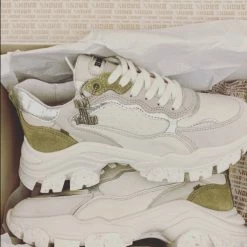 BRONX SHOES Tayke Over Clay Off White Chunky Sneakers