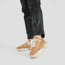 BRONX SHOES Tayke Over Dark Camel Chunky Sneakers