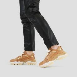 BRONX SHOES Tayke Over Dark Camel Chunky Sneakers