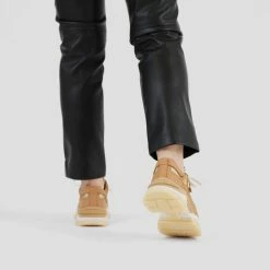 BRONX SHOES Tayke Over Dark Camel Chunky Sneakers