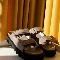 LÄST Tempo Taupe Chunky Sliders SHOES